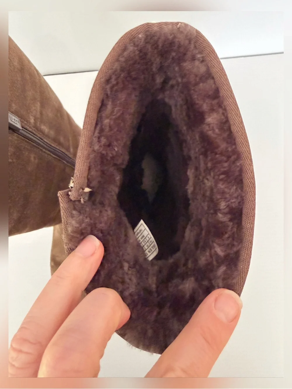 UGG like mid